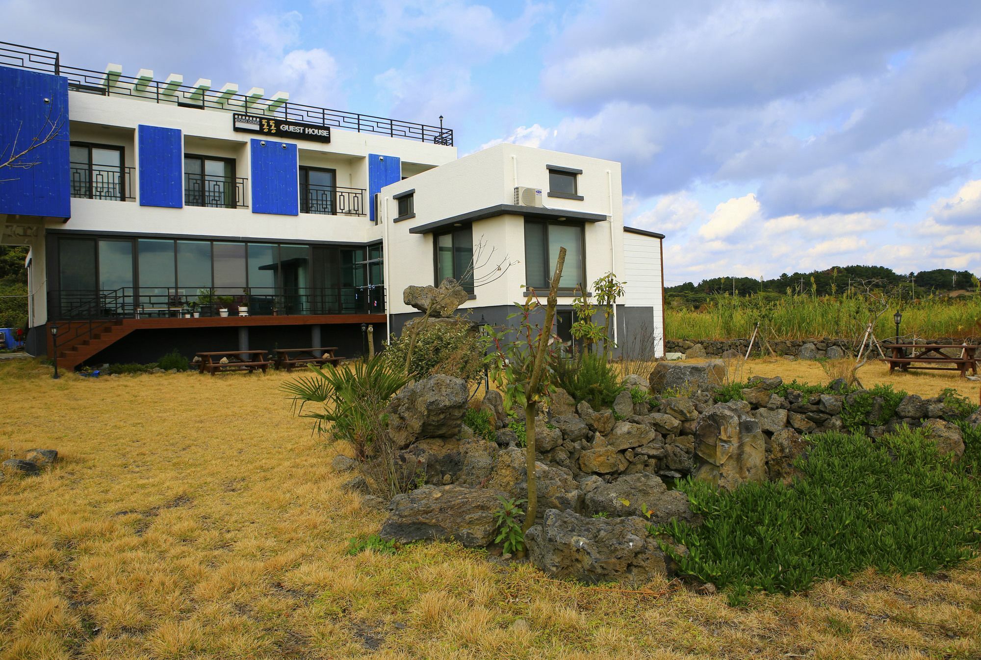 Dongdong Guesthouse جيجو المظهر الخارجي الصورة